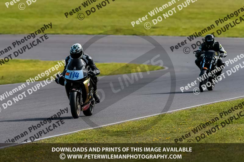 PJM Photography;anglesey no limits trackday;anglesey photographs;anglesey trackday photographs;enduro digital images;event digital images;eventdigitalimages;no limits trackdays;peter wileman photography;racing digital images;trac mon;trackday digital images;trackday photos;ty croes